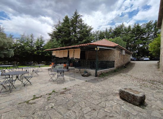 portugal/serra-da-estrela/restaurant/quinta-do-sangrinhal