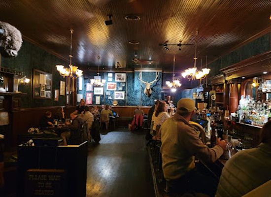 colorado/crested-butte/restaurant/the-wooden-nickel