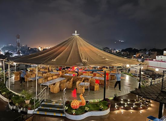india/mysore/restaurant/highpark-revolving-restaurant
