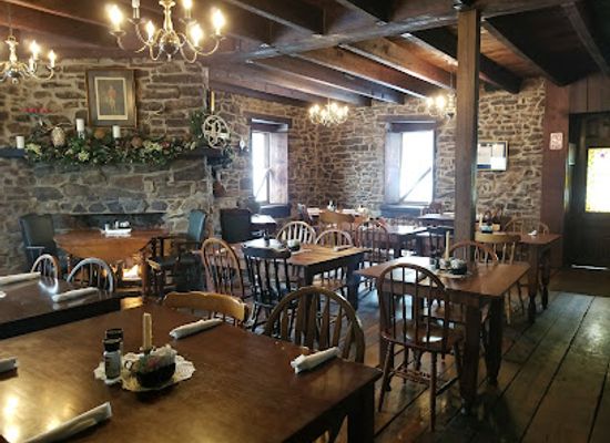 pennsylvania/piedmont/restaurant/penn-s-tavern-historical-waterfront-restaurant