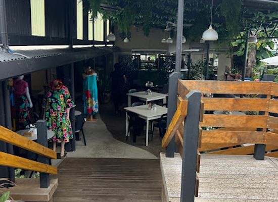 cook-islands/nikao/restaurant/the-plaza