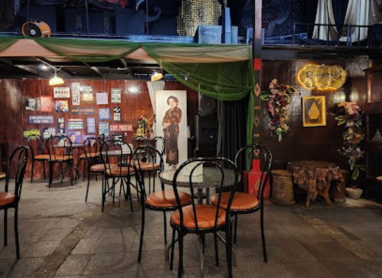 indonesia/yogyakarta/restaurant/raminten-3-resto