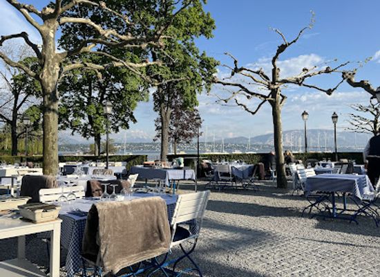 switzerland/lake-geneva-region/restaurant/restaurant-du-creux-de-genthod