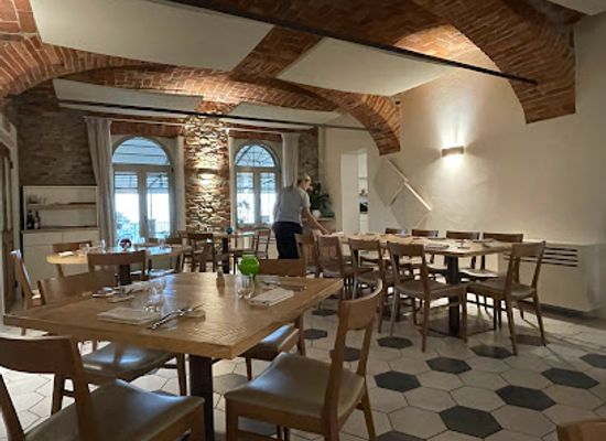 italy/langhe/restaurant/osteria-veglio