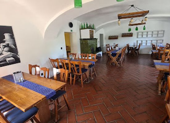 hungary/szombathely/restaurant/nagypityer-menuhaz