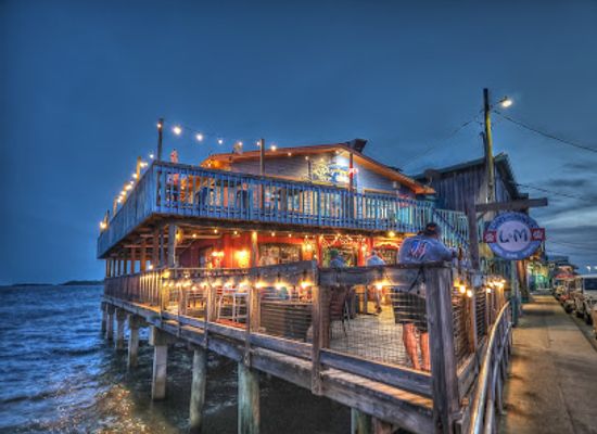florida/cedar-key/restaurant/the-tipsy-cow-bar-grill