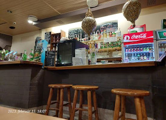 hungary/kecskemet/restaurant/kishomok-etterem-presszo