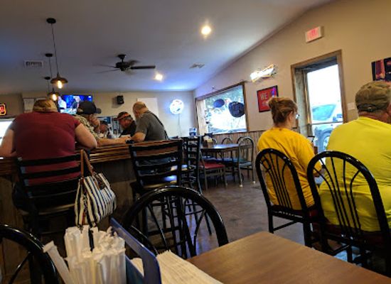 missouri/meriwether-lewis-and-william-clark-national-historic-trail/restaurant/a-bar-grille
