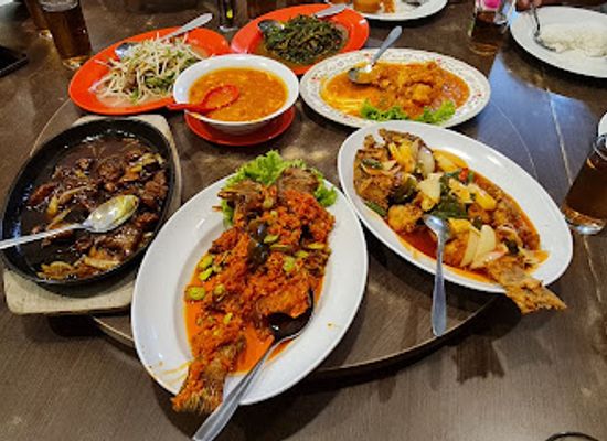 indonesia/sumatra/restaurant/apollo-seafood