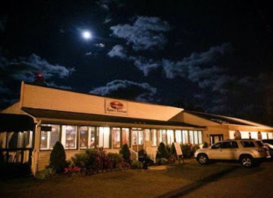new-york/north-country/restaurant/ryan-s-lookout
