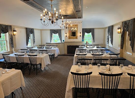 massachusetts/merrimack-valley/restaurant/longfellow-s-wayside-inn
