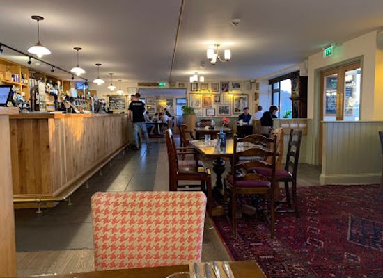 guernsey/portelet-bay/restaurant/the-rockmount-randalls
