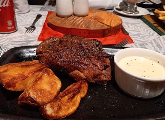 lesotho/mokhotlong/restaurant/vine-knot-restaurant
