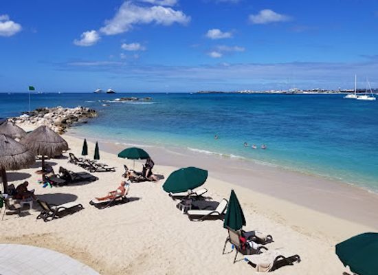 sint-maarten/pelican-key/restaurant/la-patrona