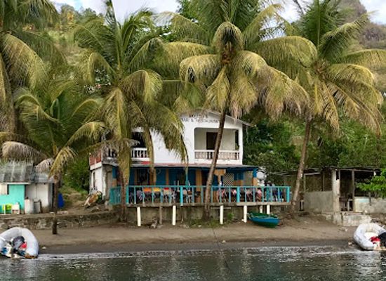 saint-vincent-and-the-grenadines/chateaubelair/restaurant/mojito-s-restaurant-bar