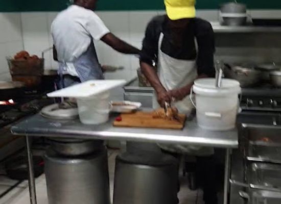 jamaica/montego-bay/restaurant/mally-s-restaurant