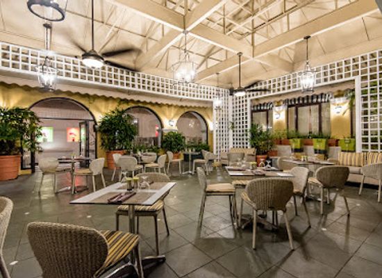 puerto-rico/san-juan/restaurant/patio-del-nispero