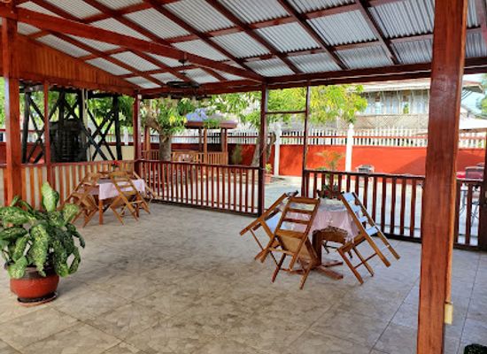 guyana/mahaica-berbice/restaurant/iwalola-restaurant
