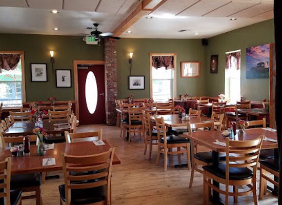 nevada/churchill-county/restaurant/the-slanted-porch