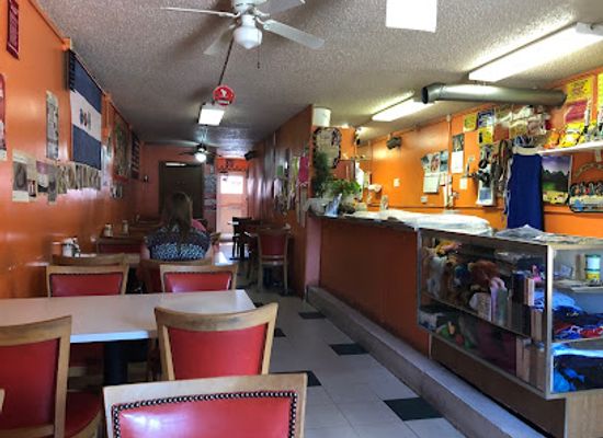 iowa/ottumwa/restaurant/pupuseria-juanita-s-restaurant