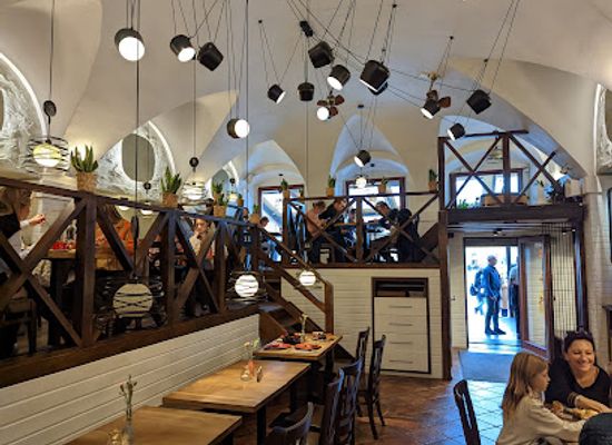poland/wroclaw/restaurant/pierogarnia-rynek-26