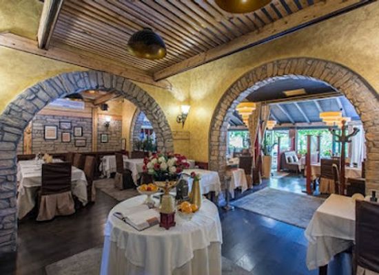 serbia/sumadija/restaurant/restoran-mala-avala