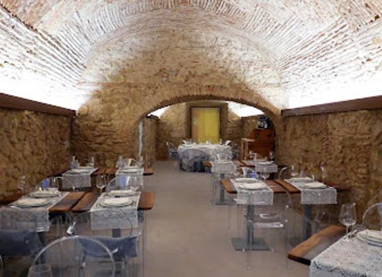 portugal/serra-de-sao-mamede-natural-park/restaurant/tombalobos