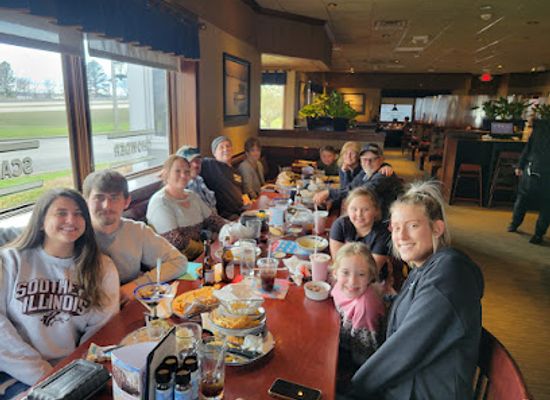 illinois/ferne-clyffe-state-park/restaurant/red-lobster