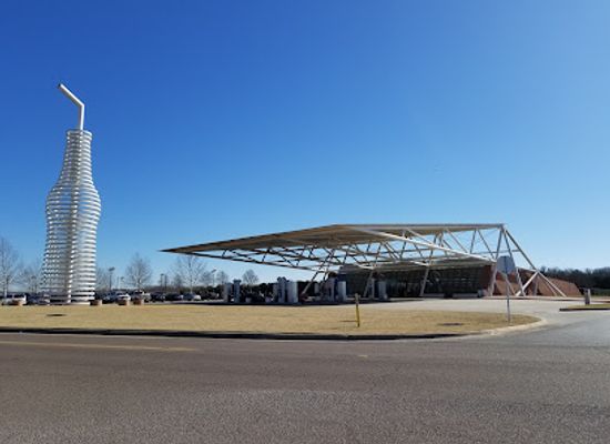 oklahoma/lake-and-trail-country/restaurant/pops-66