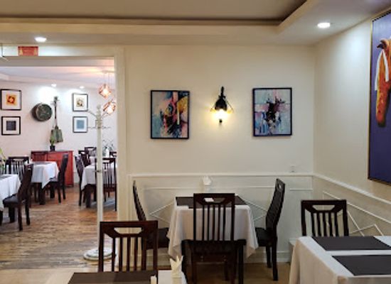 mongolia/khar-nuur/restaurant/luna-blanca-restaurant