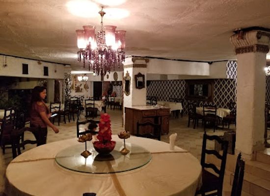uganda/kampala/restaurant/khana-khazana