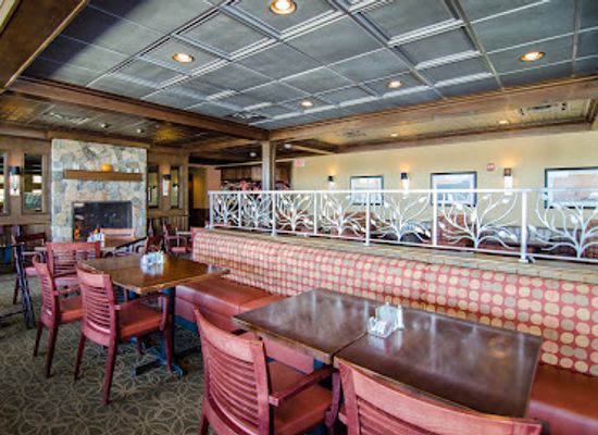 new-hampshire/seacoast-region/restaurant/dinnerhorn