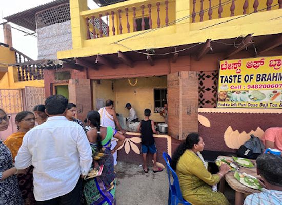 india/hampi/restaurant/taste-of-brahmins