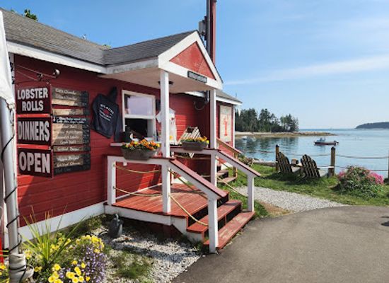 maine/western-maine-mountains/restaurant/mcloons-lobster-shack
