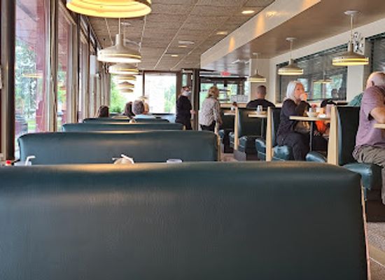 north-dakota/grand-forks/restaurant/grama-butterwick-s-restaurant