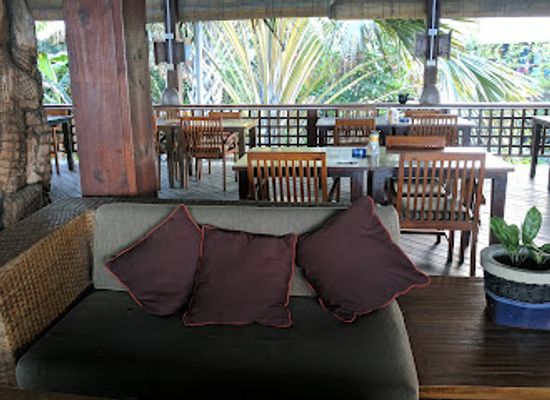 timor-leste/loihuno-waterfall/restaurant/hotel-esplanada