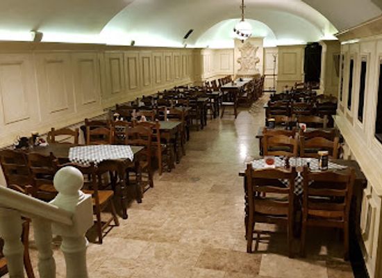 slovakia/bratislava/bratislava-castle-hrad/restaurant/bratislava-flagship