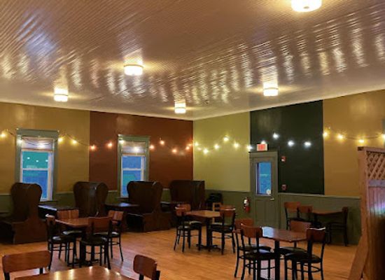 vermont/washington-county/restaurant/my-favorite-things-on-main
