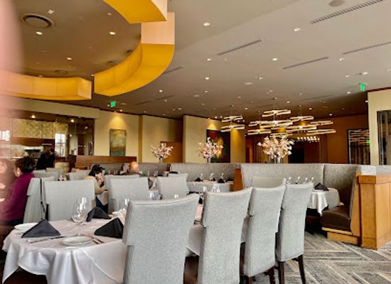 alaska/alaska-peninsula/restaurant/fleming-s-prime-steakhouse-wine-bar
