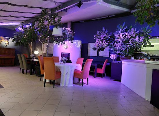 czechia/east-bohemia/restaurant/restaurant-nebozizek-and-hotel