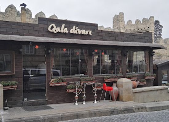 azerbaijan/baku/restaurant/qala-divari