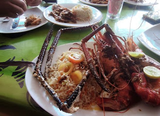 sri-lanka/kalutara-district/restaurant/new-green-bamboo-restaurant-beer-bar
