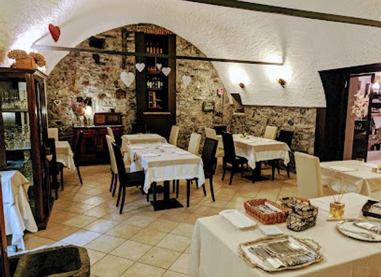 italy/lombardy/restaurant/hosteria-del-platano