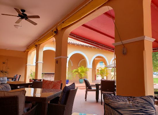the-bahamas/andros-town/restaurant/la-caverna