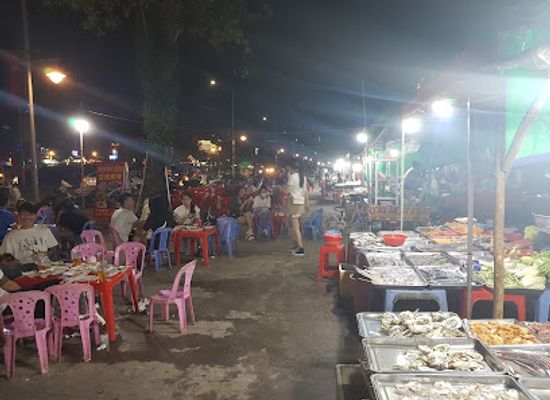 cambodia/sihanoukville/ochheuteal-beach/restaurant/ochheuteal-street-food