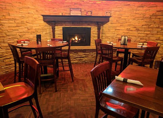 minnesota/big-woods/restaurant/grizzly-s-wood-fired-grill-waite-park