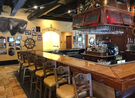 florida/space-coast/restaurant/hemingway-s-tavern