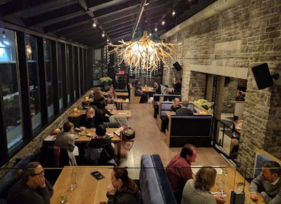 canada/ottawa/rideau-canal/restaurant/sidedoor