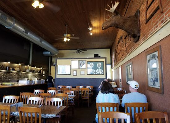 missouri/southeast-missouri/restaurant/port-cape-girardeau-restaurant-and-lounge