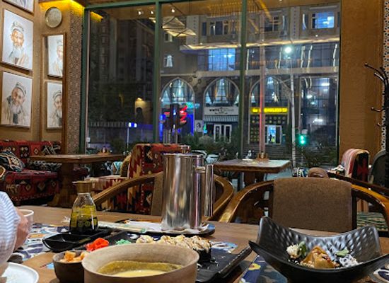tajikistan/hisor-valley/restaurant/cafe-de-bobo